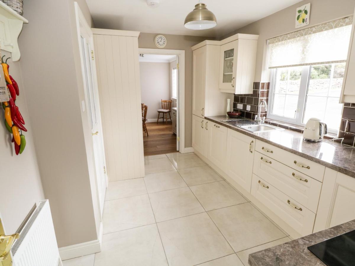 Curragh Hill Villa Westport Luaran gambar